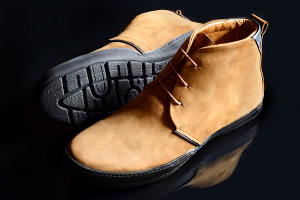 Durable leather shoes in brown color